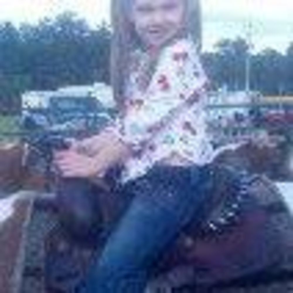 Meet your Posher, Kasey